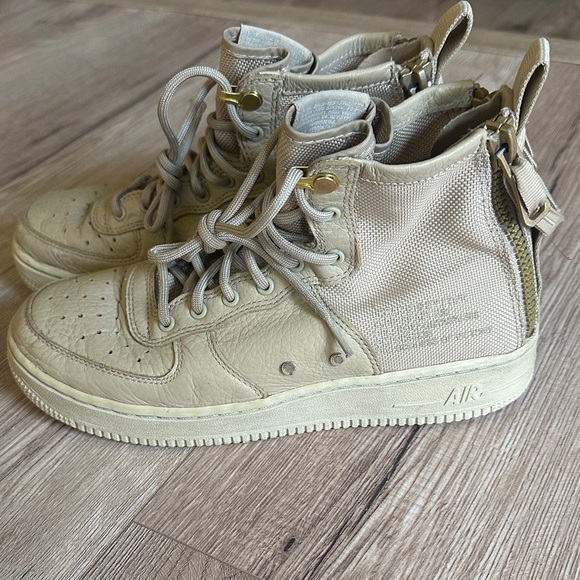 Nike Air Force 1 SF AF1 Mushroom Boys 5.5 Women’s 7 - Picture 1 of 13